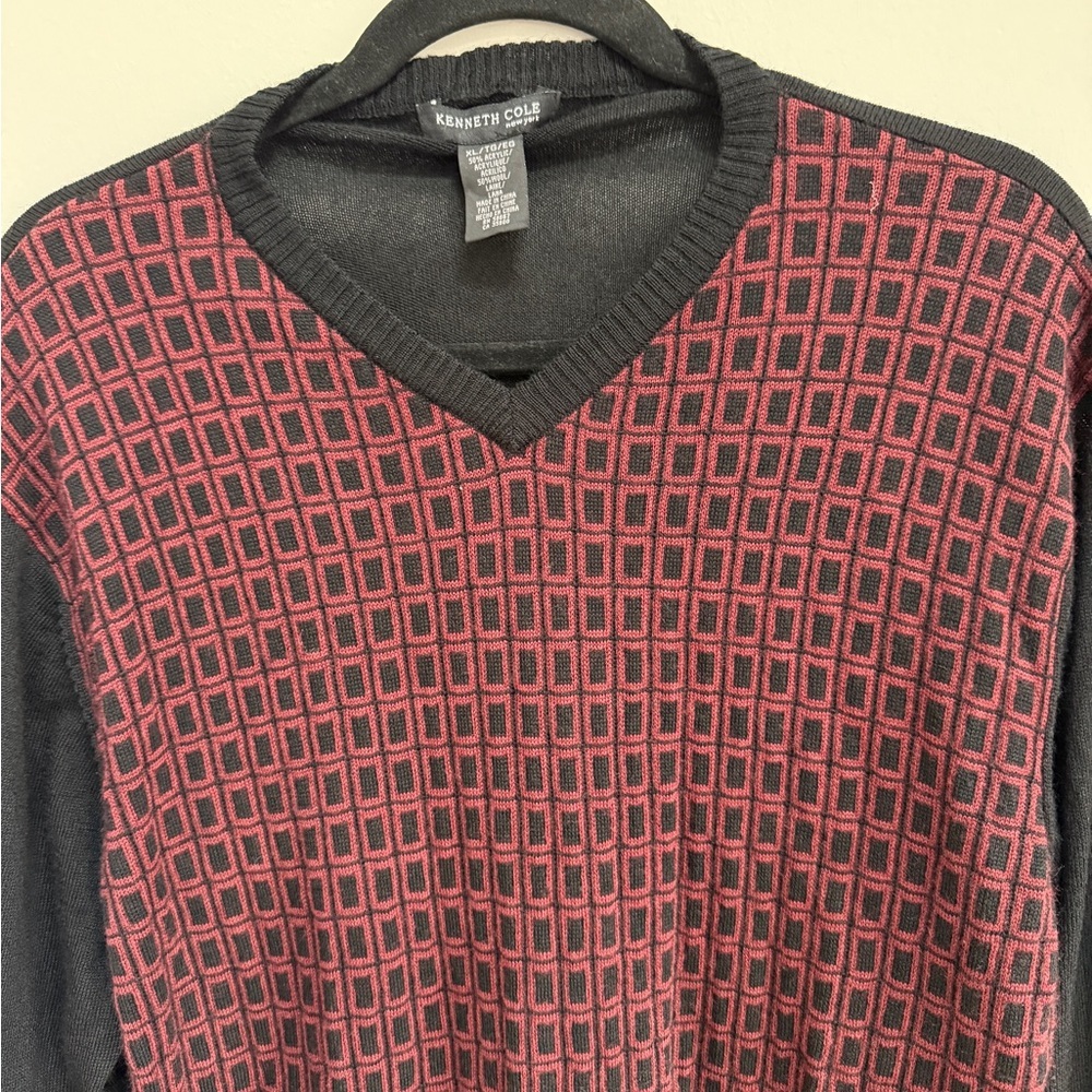 Kenneth Cole Black and Red Geometric Sweater - Picture 3 of 4